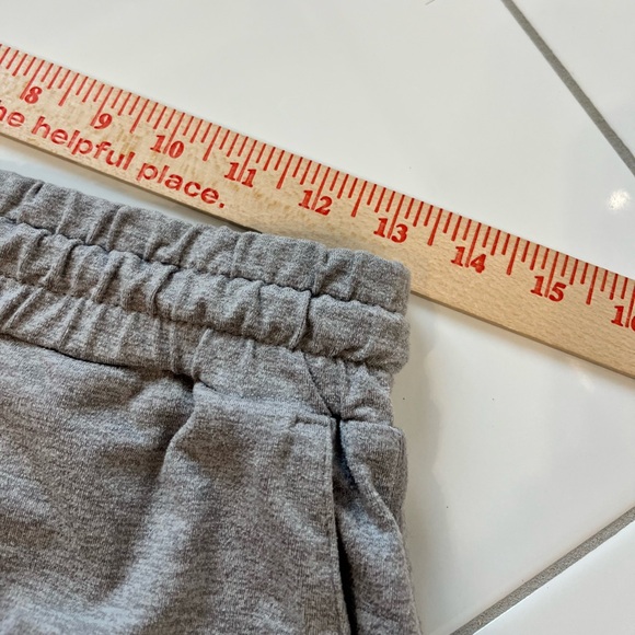 Vuori Light Gray Women's Jogger Pants - Picture 5 of 7